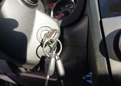 2015 Subaru Xv Crosstrek 2.0I Premium from USA, damaged, VIN JF2GPADC2F8233085